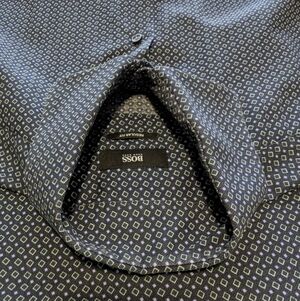 Men's Dress Shirt BOSS Black Label Regular Fit Size 41/16 Blue Pattern